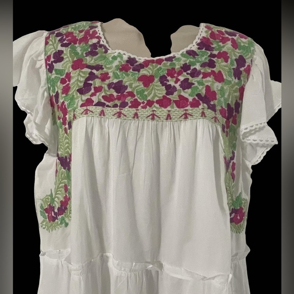 NWOT J Marie embroidered Tiered Maria Dress Size  Medium - Picture 4 of 10